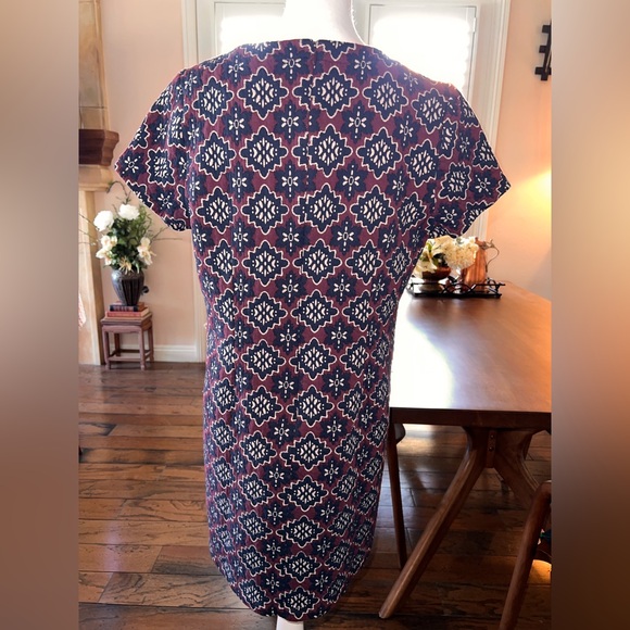 Loft Burgundy Navy Quilted Boho Stretch Shift Dress Size 14 - Picture 6 of 10